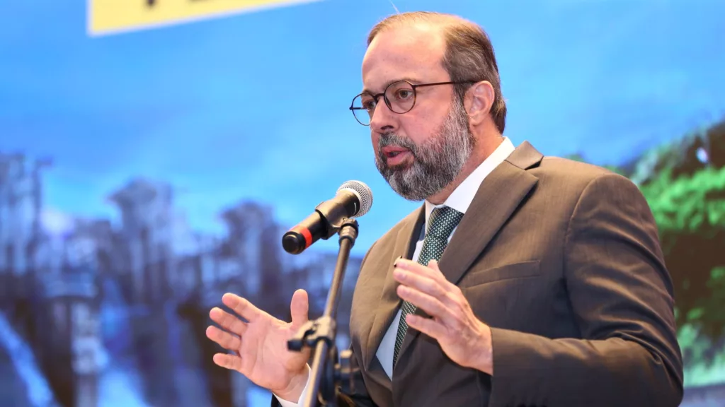 Ministro do MME, Alexandre Silveira, durante a abertura do evento 'Plano Decenal de expansão de energia', em 8 de novembro de 2024 (Foto Tauan Alencar/MME)